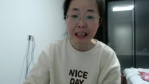 ANNYANNY online show from March 6, 2025, 5:00 pm