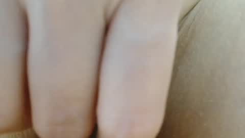 ANNYANNY online show from May 26, 2026, 4:25 pm