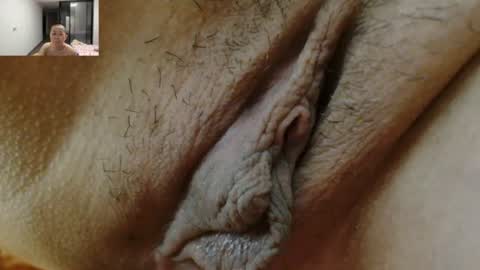 ANNYANNY online show from July 28, 2026, 3:32 pm