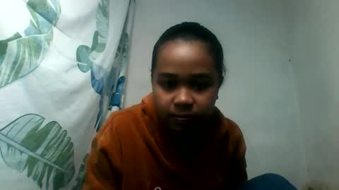 cclanioo online show from June 1, 2026, 6:48 am