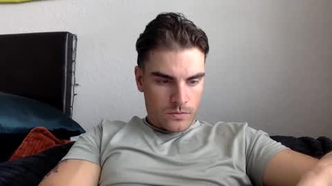 Snapshot of ccmanrivs120 chatting on January 29, 2025, 4:19 pm Rivs online show from January 29, 2025, 4:19 pm