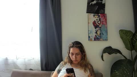 ccuteass online show from January 9, 2025, 6:26 pm