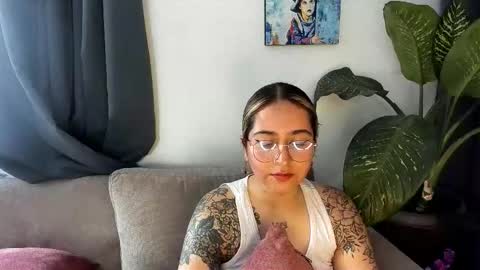 ccuteass online show from January 10, 2025, 4:30 pm