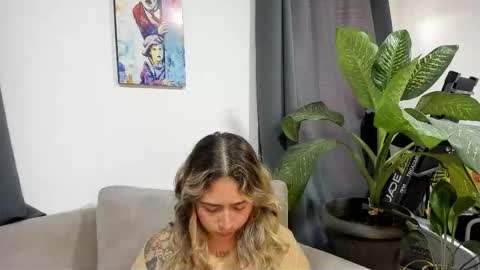 ccuteass online show from March 4, 2025, 3:37 pm