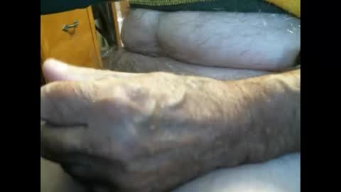 Snapshot of cczt154 chatting on November 3, 2025, 5:25 pm CCzt154 online show from November 3, 2025, 5:25 pm