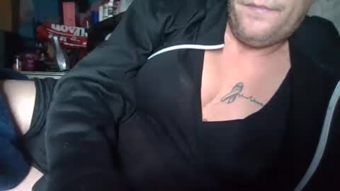 Snapshot of cd4026969 chatting on January 11, 2025, 2:47 pm C.d slut4u online show from January 11, 2025, 2:47 pm