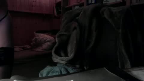 Snapshot of cd_99 chatting on December 18, 2024, 1:05 am cd_99 online show from December 18, 2024, 1:05 am