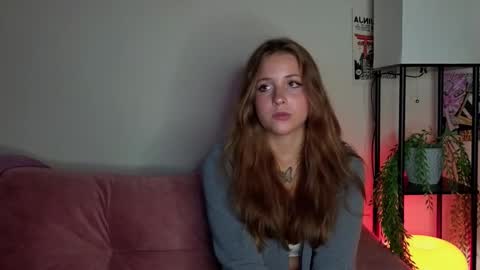 Snapshot of ceceliapidcock chatting on September 17, 2025, 7:15 pm Lina online show from September 17, 2025, 7:15 pm