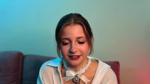 Snapshot of ceceliapidcock chatting on October 23, 2025, 7:23 pm Lina online show from October 23, 2025, 7:23 pm