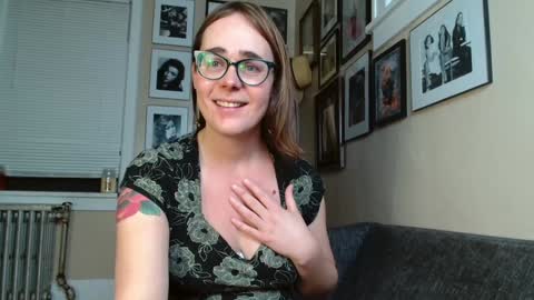 Cecily Saint Claire online show from December 26, 2024, 2:05 pm
