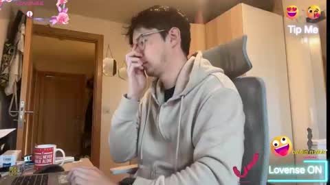 Snapshot of ceedm91 chatting on March 5, 2026, 10:44 am ceedm91 online show from March 5, 2026, 10:44 am