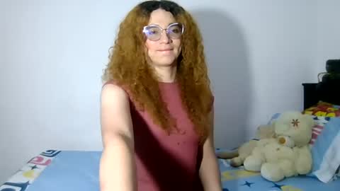 celessteseductora online show from July 25, 2026, 7:33 pm