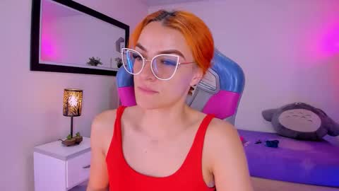 Snapshot of celeste_blazze chatting on February 20, 2026, 3:34 pm Celeste online show from February 20, 2026, 3:34 pm