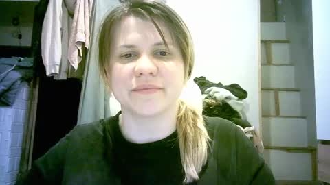 celeste_naughty_ online show from April 1, 2026, 10:49 am