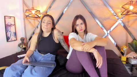 celeste_starsss online show from May 7, 2026, 9:58 am