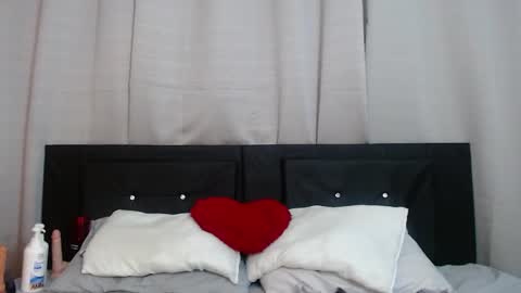 celeste_west1 online show from January 17, 2025, 5:21 am