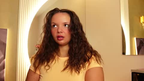 CelesteBailey online show from September 10, 2025, 4:01 am