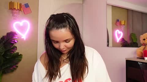 Snapshot of celestebailey chatting on February 23, 2026, 6:44 am CelesteBailey online show from February 23, 2026, 6:44 am