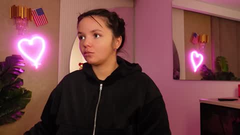 Snapshot of celestebailey chatting on March 3, 2026, 3:23 am CelesteBailey online show from March 3, 2026, 3:23 am