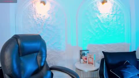 Celeste Moon online show from February 9, 2026, 5:00 am