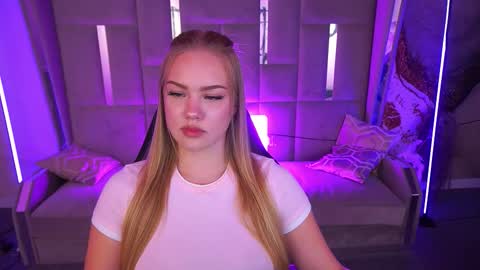 Snapshot of celestenoirr chatting on September 15, 2025, 1:11 pm celestenoirr online show from September 15, 2025, 1:11 pm