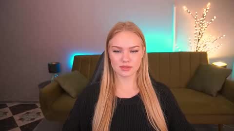 Snapshot of celestenoirr chatting on September 18, 2025, 6:37 am celestenoirr online show from September 18, 2025, 6:37 am