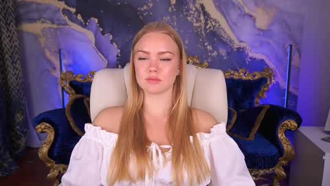 Snapshot of celestenoirr chatting on September 24, 2025, 6:39 am celestenoirr online show from September 24, 2025, 6:39 am