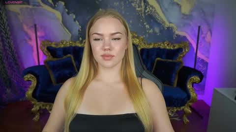 Snapshot of celestenoirr chatting on October 20, 2025, 12:49 pm celestenoirr online show from October 20, 2025, 12:49 pm