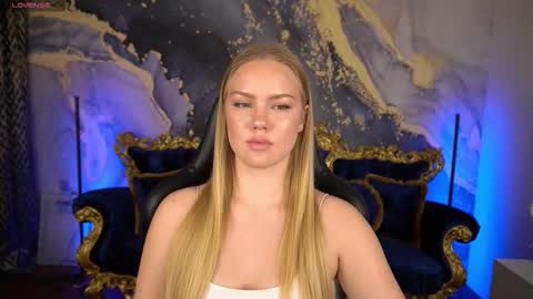 celestenoirr online show from November 4, 2025, 7:40 am