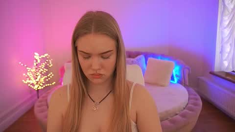 celestenoirr online show from March 2, 2026, 7:09 am