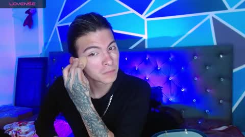 I am Valentinn online show from October 22, 2025, 1:39 am