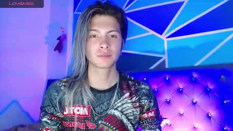 I am Valentinn online show from October 27, 2025, 2:37 am