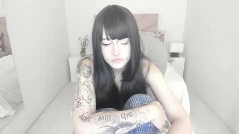 Snapshot of celestica_rose chatting on September 9, 2025, 5:40 am Celestica online show from September 9, 2025, 5:40 am