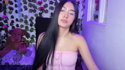 Celestineeeeee online show from December 1, 2024, 11:14 pm