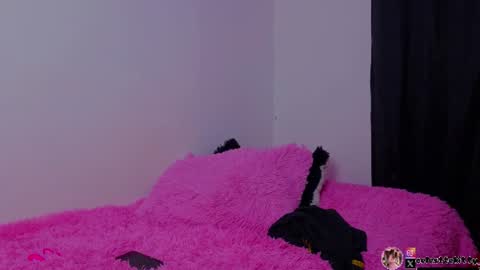 celestte_evans_1 online show from June 13, 2026, 6:44 am