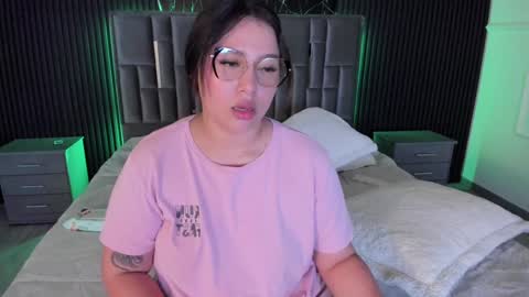 Celeste Bloom online show from December 26, 2024, 4:32 am