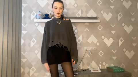 Snapshot of celinaimmel chatting on May 7, 2026, 7:25 am Eva online show from May 7, 2026, 7:25 am