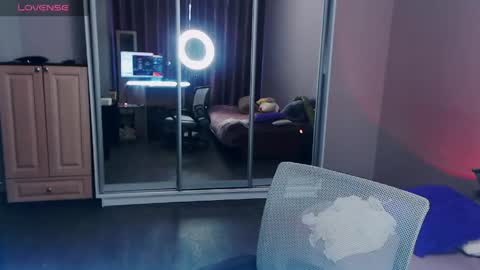 Snapshot of celine_faer1 chatting on May 12, 2026, 4:09 am Celine online show from May 12, 2026, 4:09 am