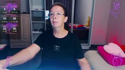 Snapshot of celine_faer1 chatting on June 22, 2026, 6:49 pm Celine online show from June 22, 2026, 6:49 pm