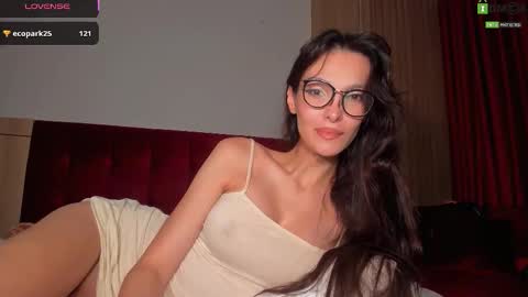 Ji-yoon online show from January 7, 2026, 6:43 pm