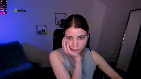 celine_sun online show from September 8, 2025, 9:36 pm