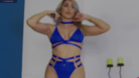 CelineMeyer online show from September 25, 2025, 4:27 am