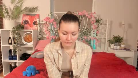 Nina online show from February 25, 2026, 8:29 pm