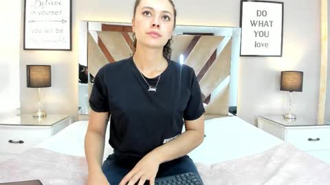 celeste online show from December 20, 2025, 12:01 pm