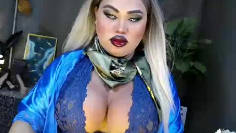 cellinekittcumerr online show from October 28, 2025, 8:00 pm