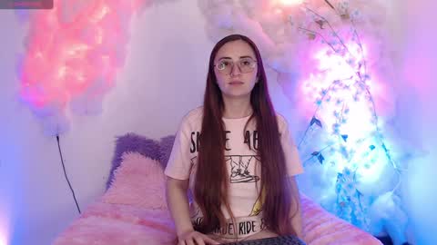 Hello guys my name is Sofi and Lizzie and  Vanessa online show from January 21, 2025, 3:48 am