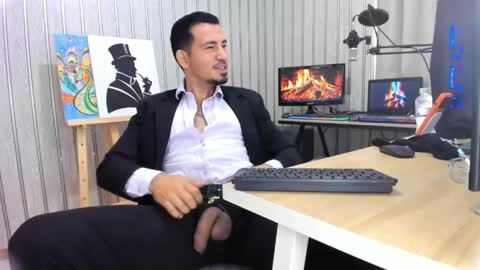 Cesar online show from May 2, 2026, 4:01 pm