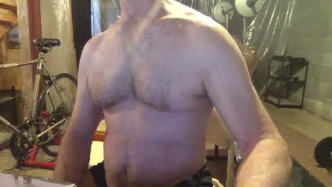 Snapshot of cfnmworkout1 chatting on March 15, 2026, 5:52 pm cfnmworkout1 online show from March 15, 2026, 5:52 pm