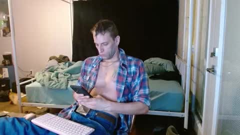 Snapshot of cguffey2284 chatting on March 11, 2026, 8:53 am cguffey2284 online show from March 11, 2026, 8:53 am