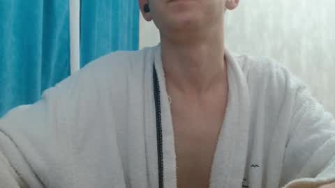 ch1lldrill online show from January 10, 2026, 1:18 am